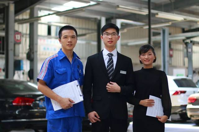 您好,这里有一份汽车4S店售后服务顾问使用说明书